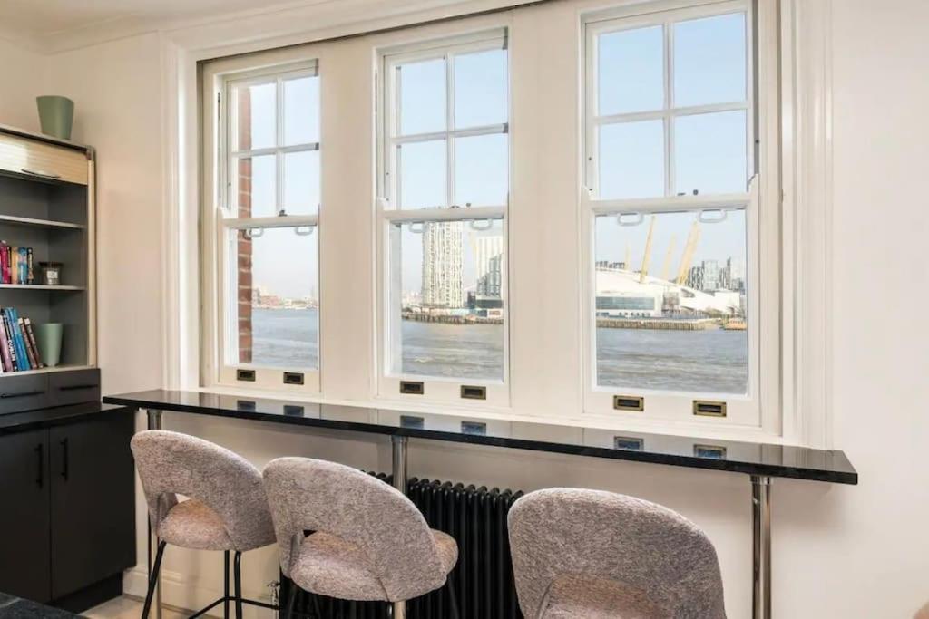 3 X Bedroom Riverside Flat With Hot Tub On Roof Terrace London Luaran gambar