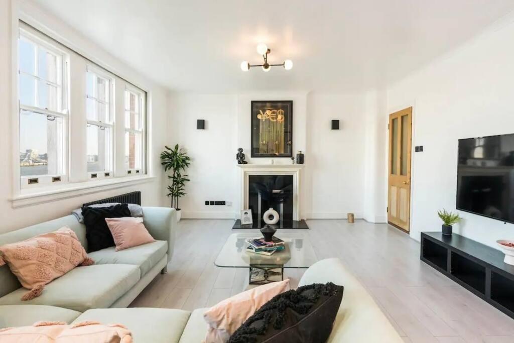 3 X Bedroom Riverside Flat With Hot Tub On Roof Terrace London Luaran gambar