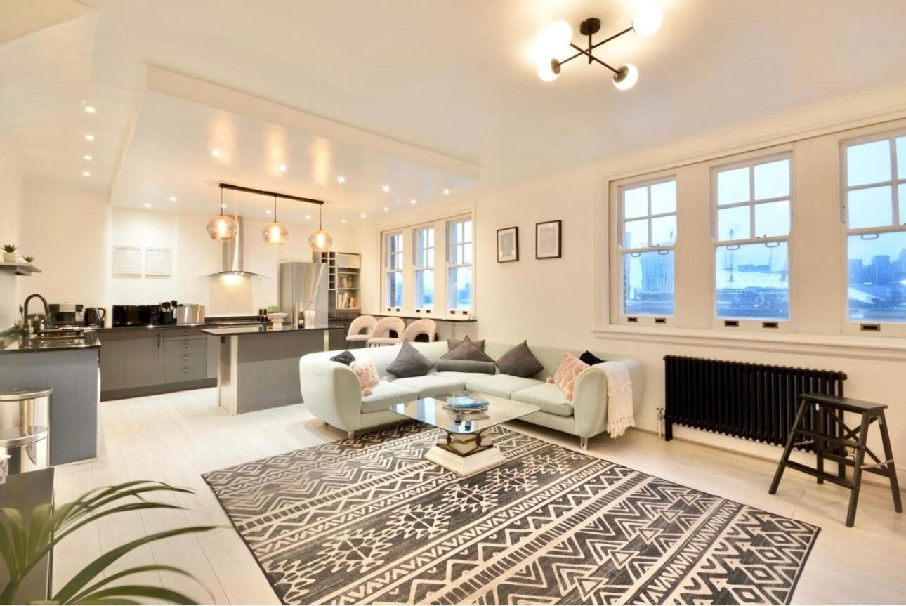 3 X Bedroom Riverside Flat With Hot Tub On Roof Terrace London Luaran gambar